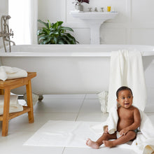 Load image into Gallery viewer, Ultralight Bath Towels