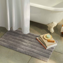 Load image into Gallery viewer, Tufted Bath Rug