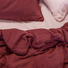 Load image into Gallery viewer, Linen Core Sheet Set
