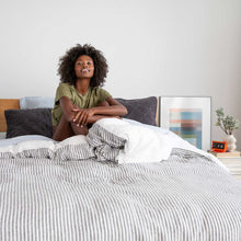 Load image into Gallery viewer, Linen Duvet Cover
