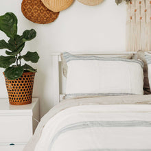 Load image into Gallery viewer, Linen Duvet Cover
